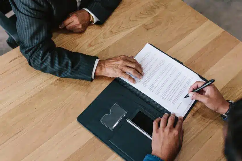 Dato Curioso: Estímulo para la Creatividad y Colaboración en el Contrato de servicios coworking